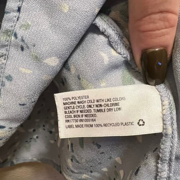 A New Day Baby Blue Geometric Printed Chiffon Sleeveless Blouse Tank Top Sz Med - Picture 5 of 6